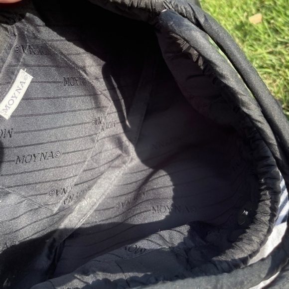 Black Monya purse/bag/tote. Excellent condition. - Picture 7 of 11